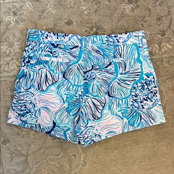 Lilly Pulitzer Kellar 4" Stretch Shorts - Picture 6 of 6